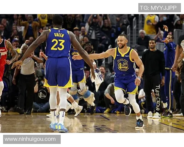 2017年NBA勇士与奇才对决精彩回顾与赛季分析