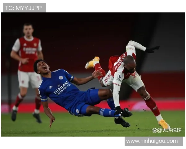 今晚英超焦点战车路士对阵阿仙奴谁能笑到最后争夺三分激烈对决即将上演