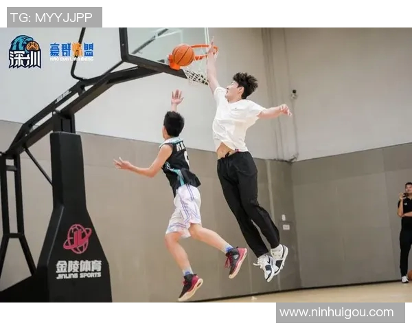 范子铭的成长之路与篮球梦想的追逐历程探索 范子铭的成长之路与篮球梦想的追逐历程探索