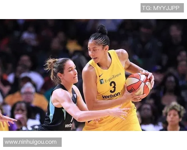 自由队与水星队历史交锋战绩分析与比较 自由队与水星队历史交锋战绩分析与比较